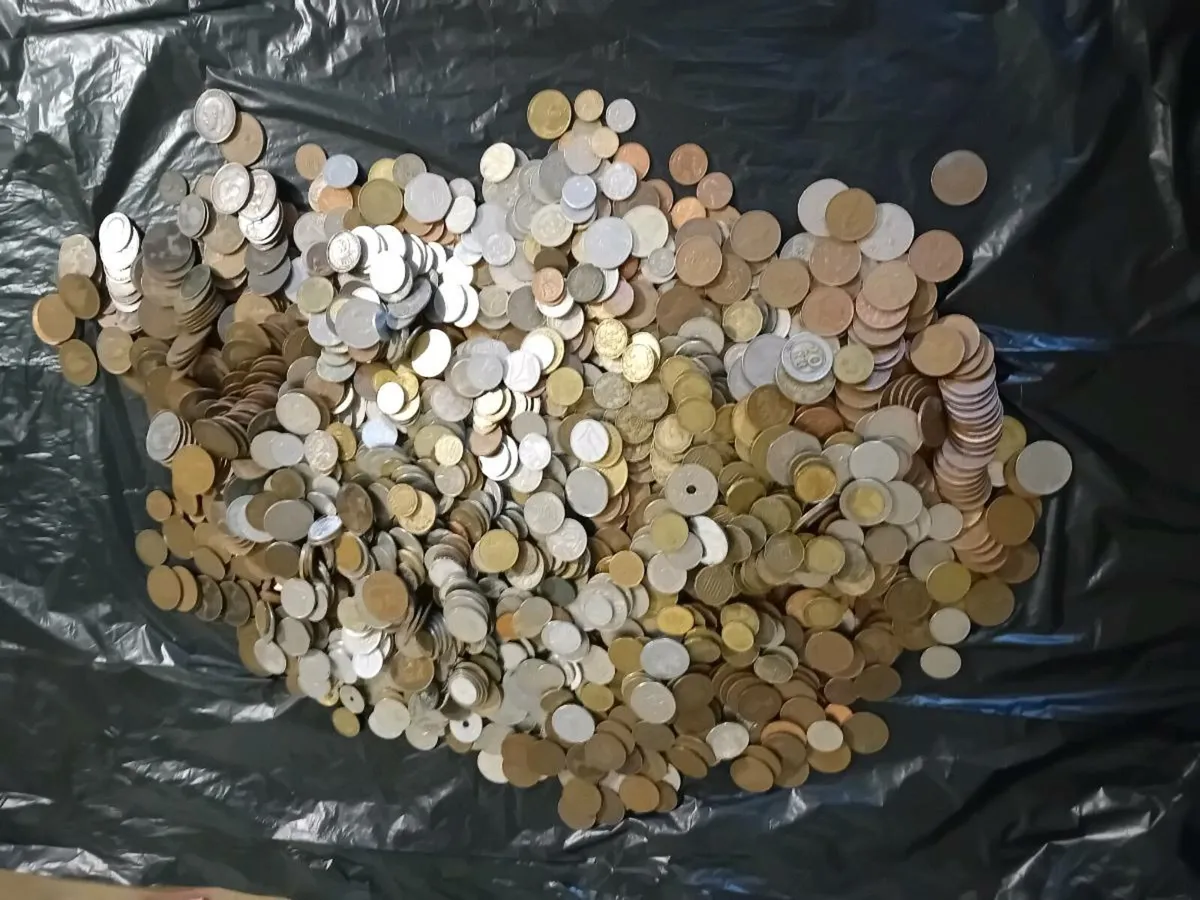 Over 1000 coins lot - Image 2