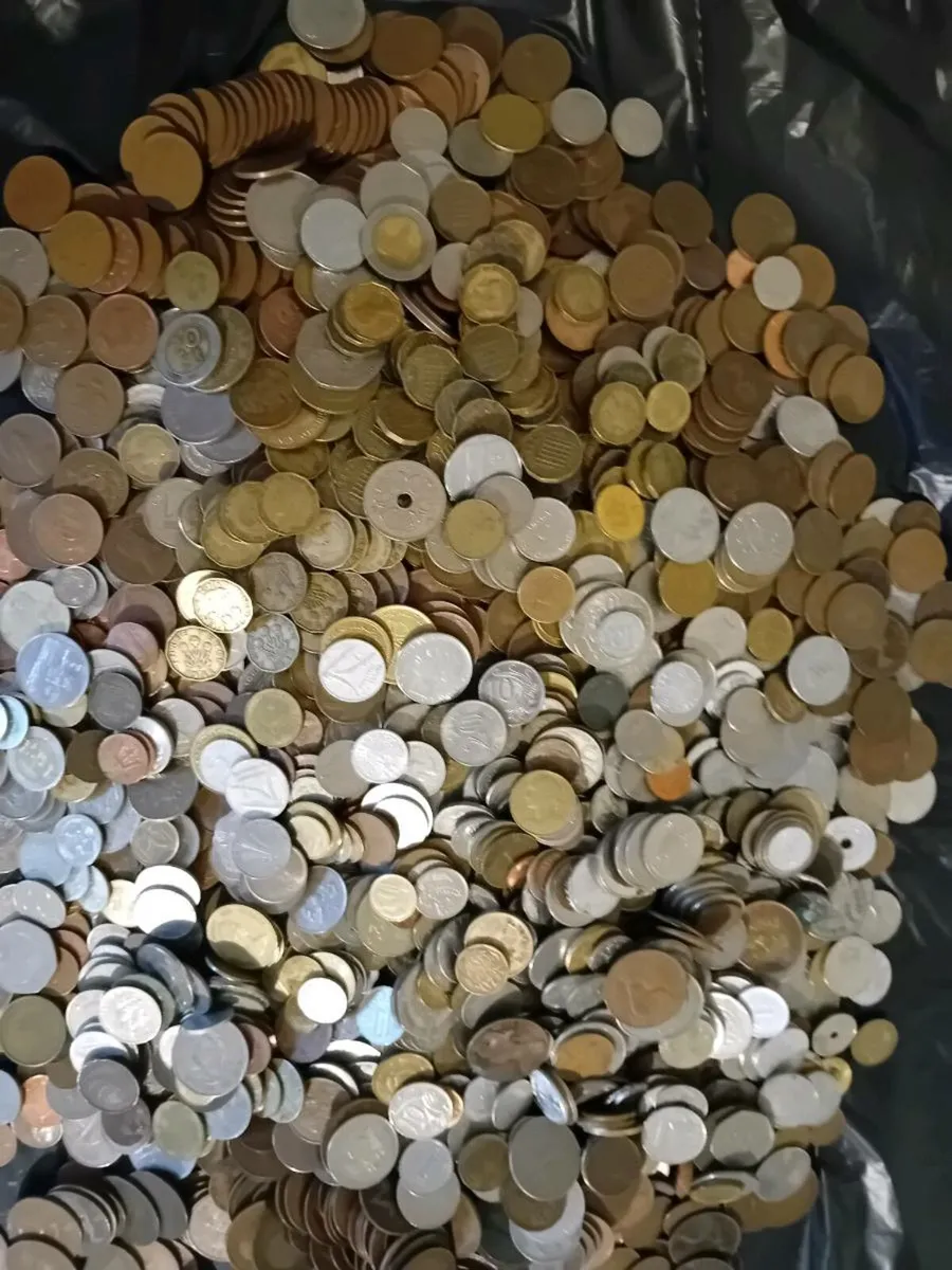 Over 1000 coins lot - Image 4
