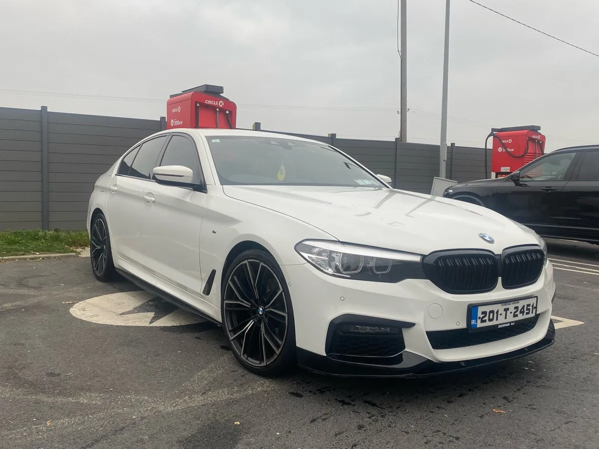 2021 BMW 520DM-SPORT - Image 1