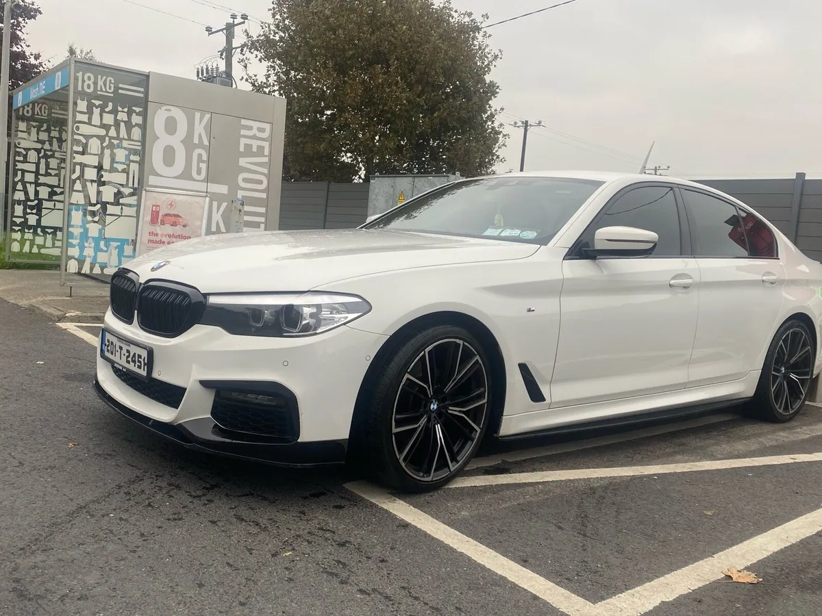 2021 BMW 520DM-SPORT - Image 3