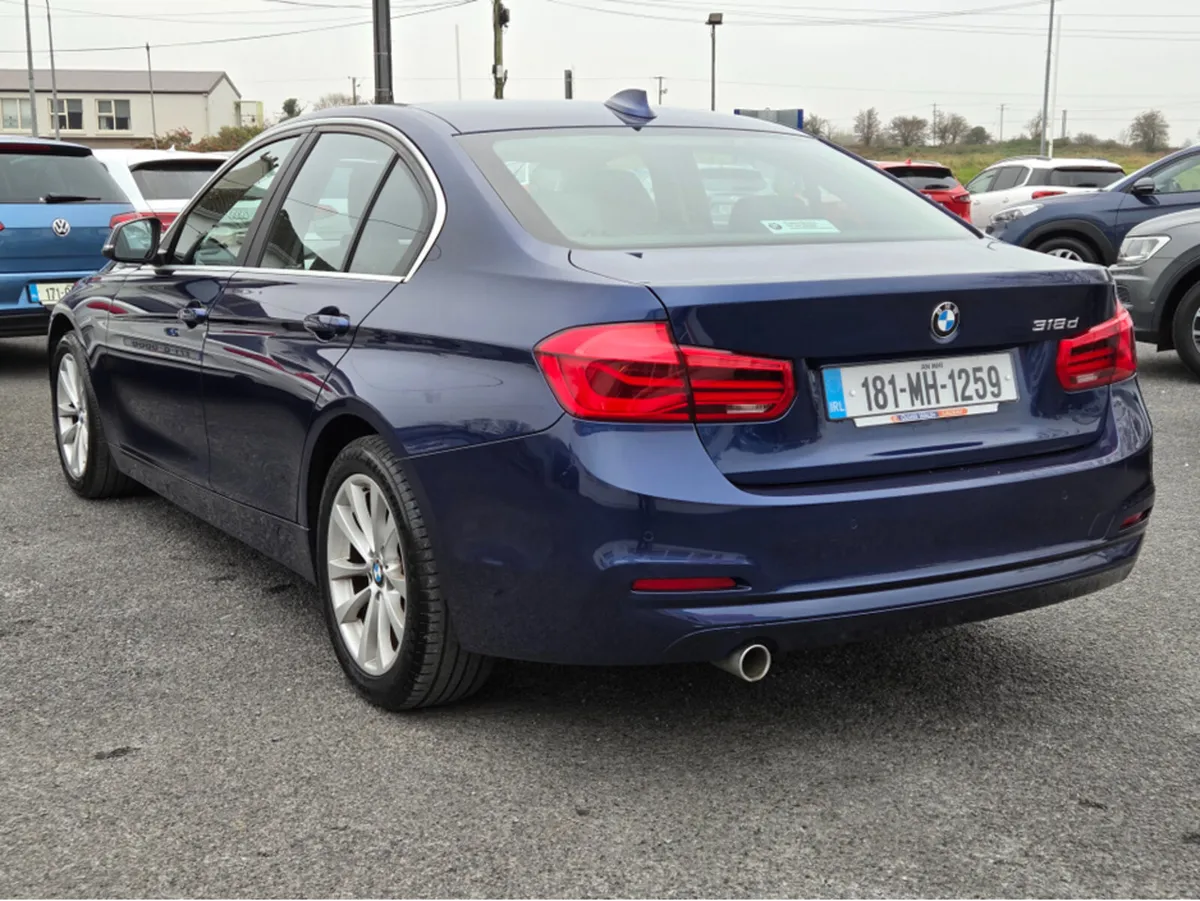 BMW 3-Series 318D SE ZLBG 4DR - Image 4