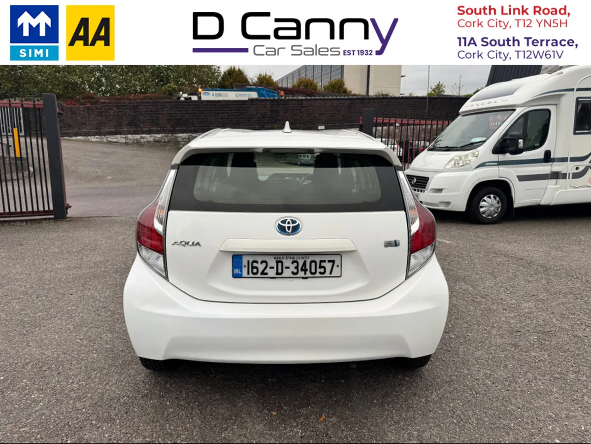 Toyota Aqua 1.5 HYBRID 5DR AUTO - Image 3