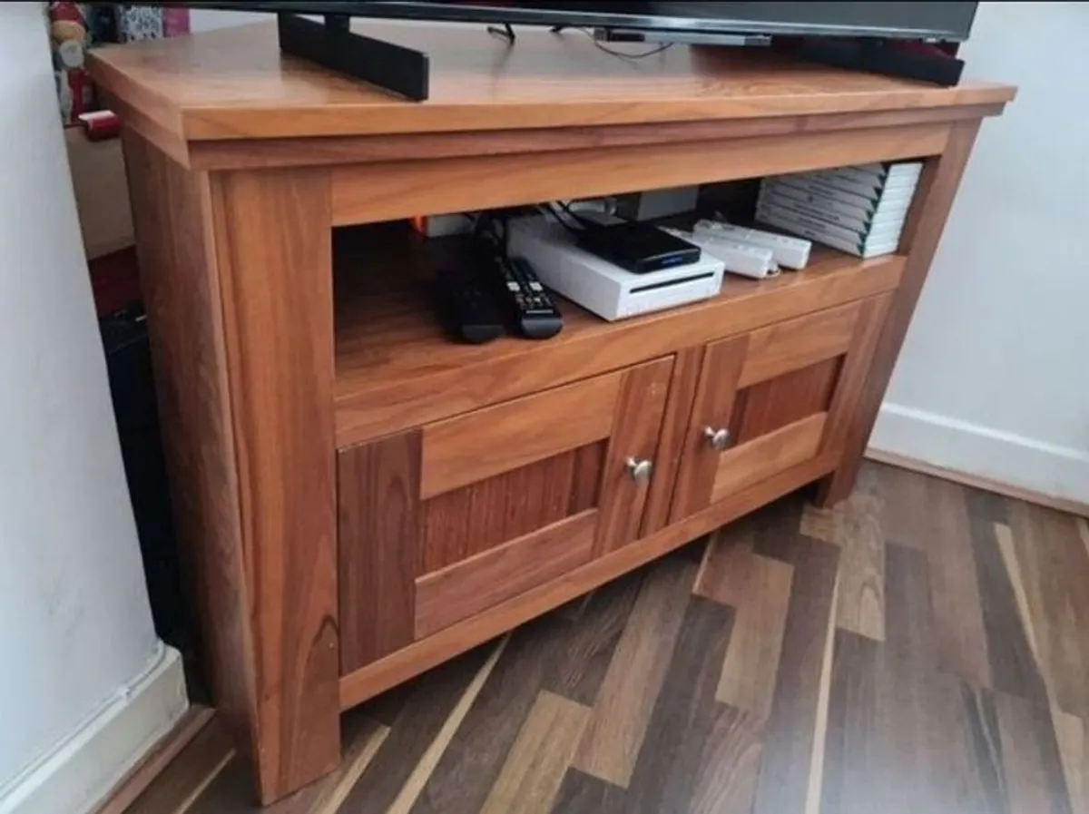 TV Corner Unit & Cabinet - Image 3