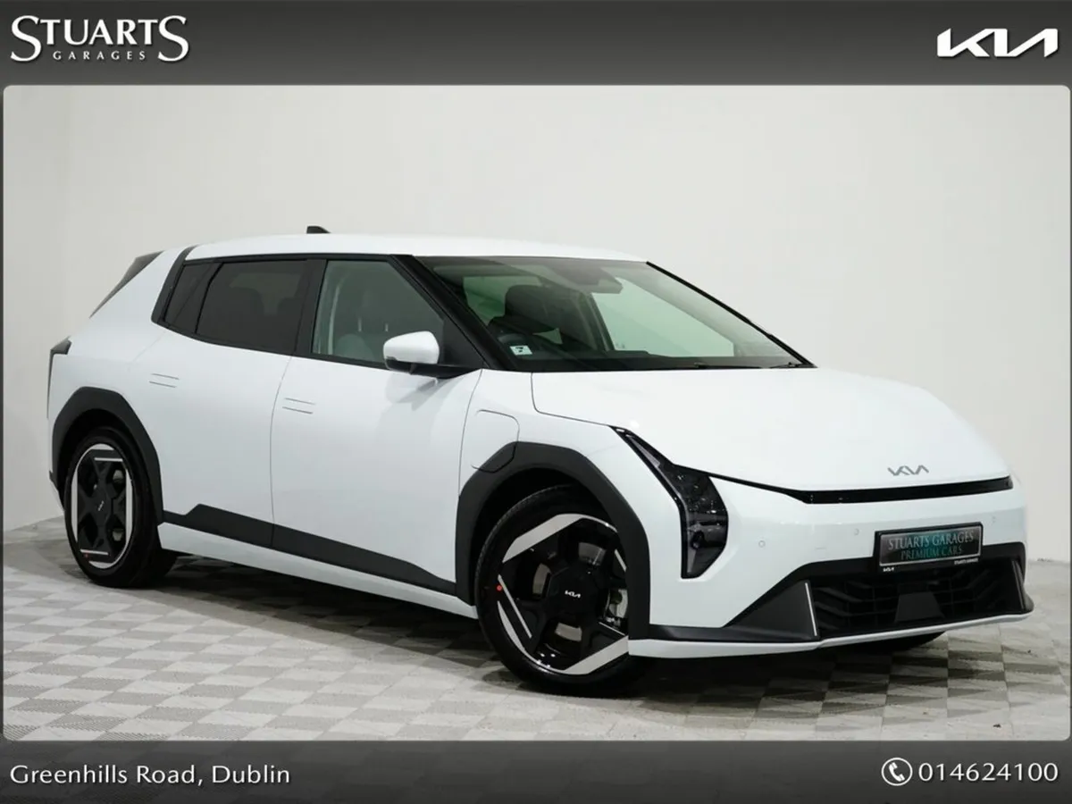 Kia EV4 EARTH 3 HATCHBACK **0% FINANCE + FREE HOME - Image 1