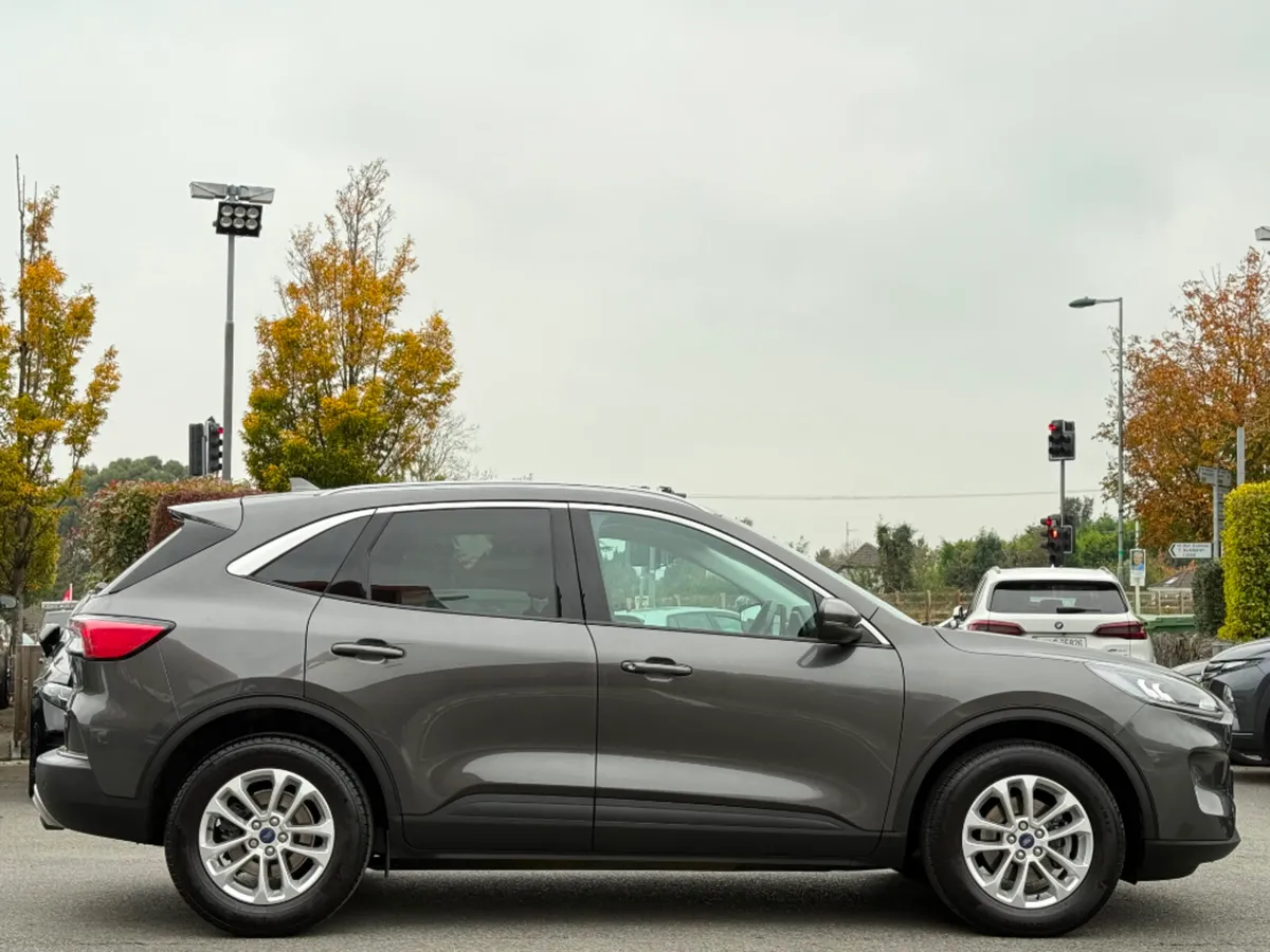 Ford Kuga TITANIUM 2.0TDCI 190BHP MHEV *IRISH CAR* - Image 4