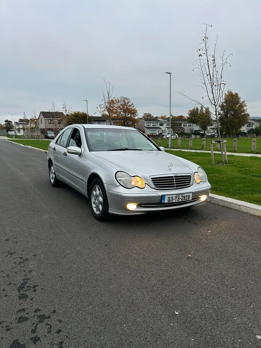 Mercedes Benz class c180 Classic - Image 1