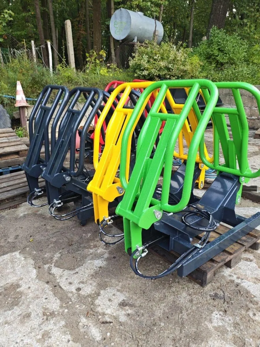 Bale grab / Soft hands JCB Q-fit brackets. - Image 3