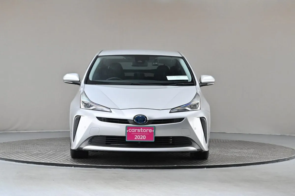 Toyota Prius 1.8 Hybrid Face Lift Model 10  Andro - Image 2