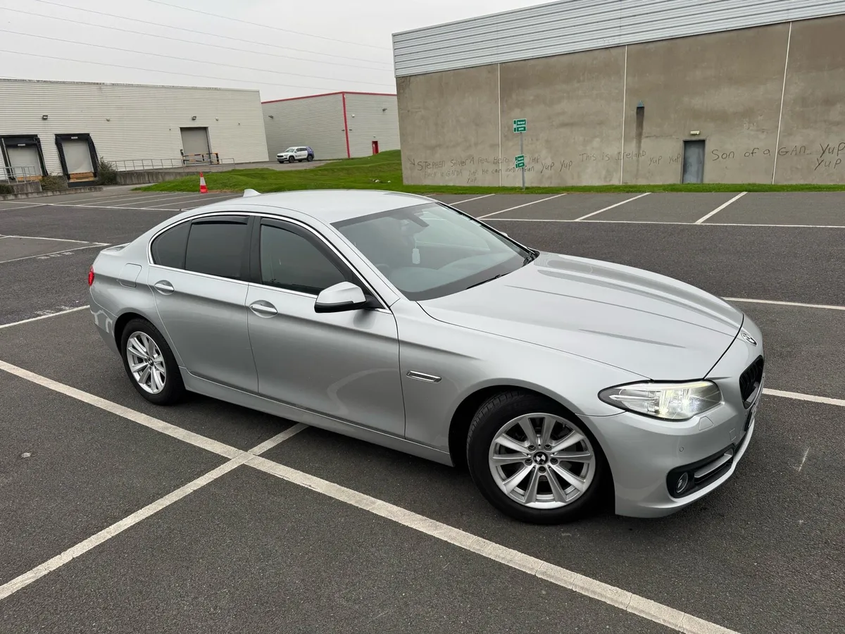 BMW 520d - Image 1