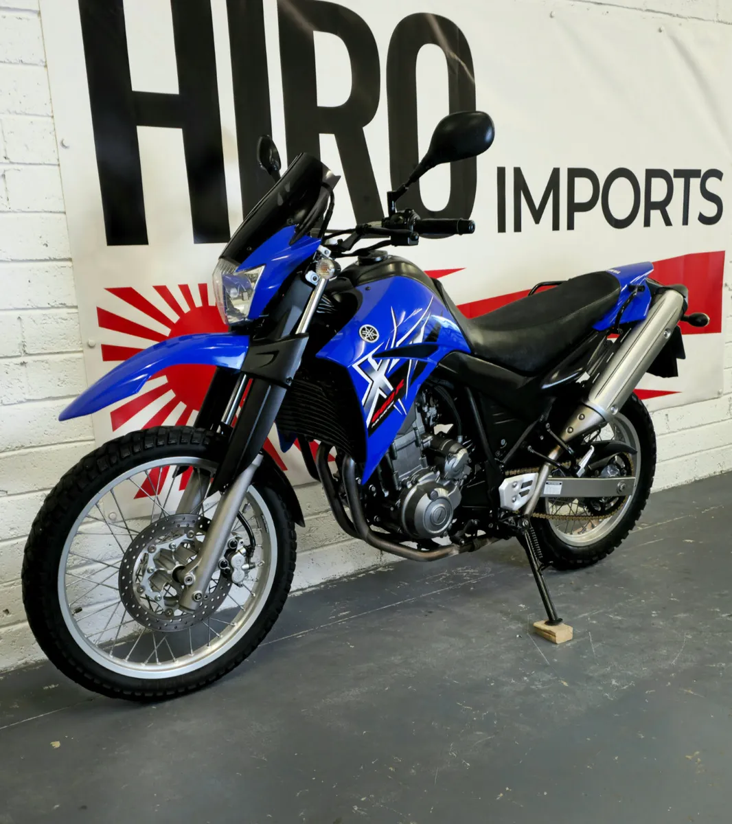 2006 Yamaha XT660R - Image 2
