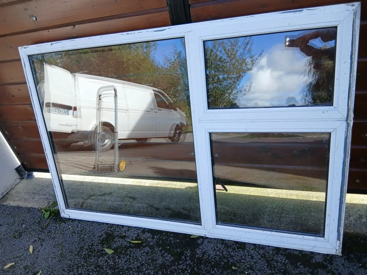 Window and door - Image 2