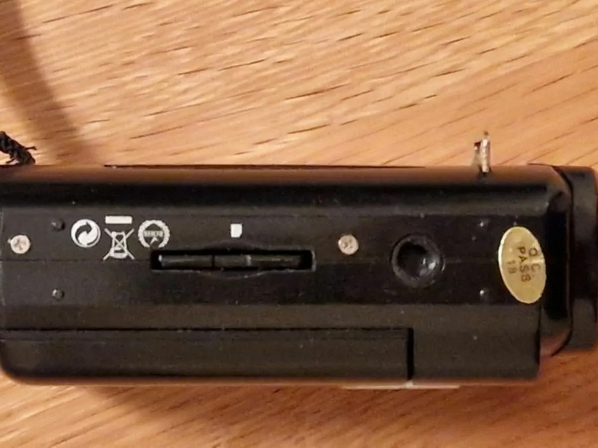 VIVITAR DVR 638HD Digital Camcorder Video Camera - Image 4
