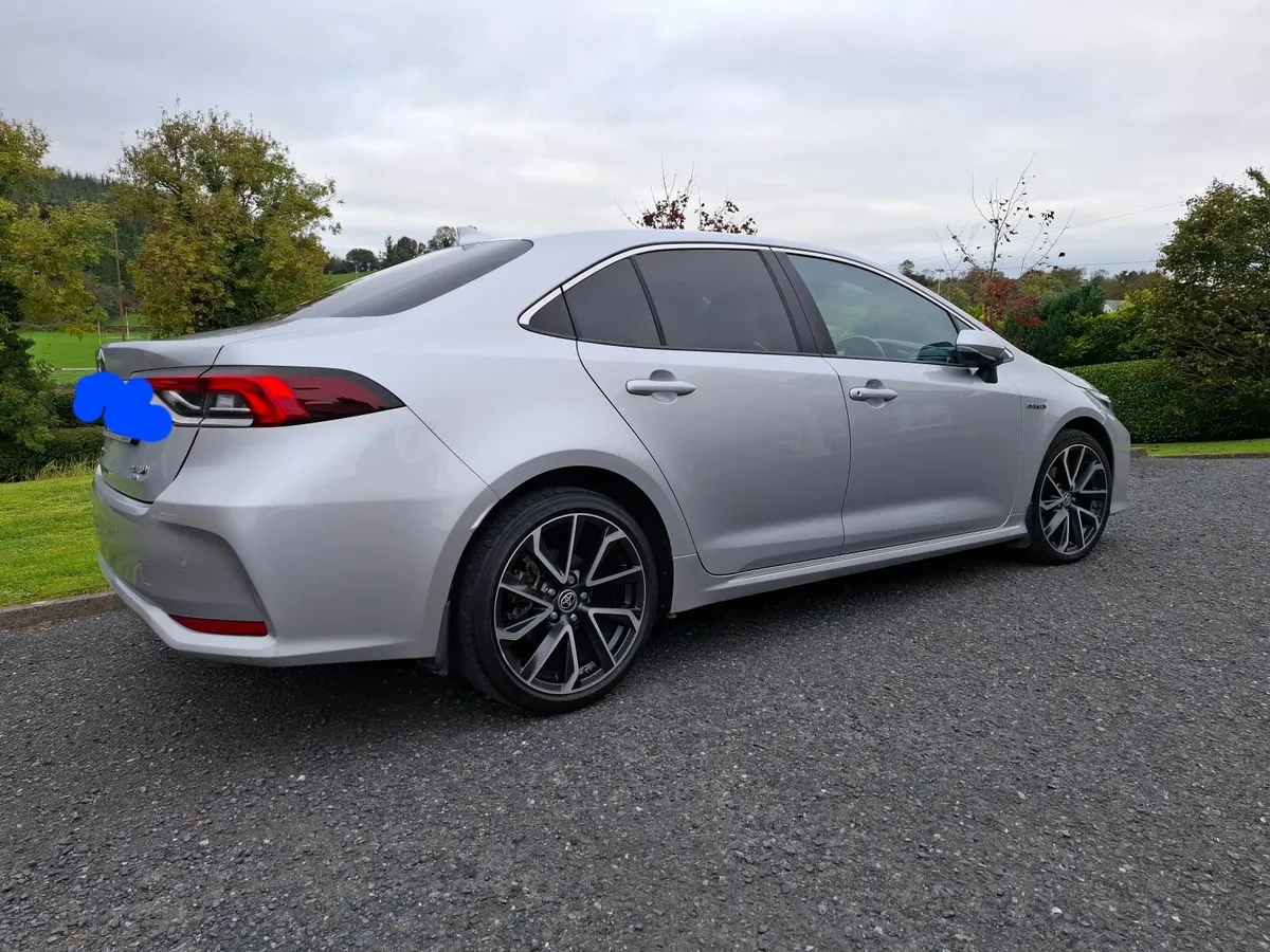 Toyota Corolla 2022 **TOP SPEC** - Image 4