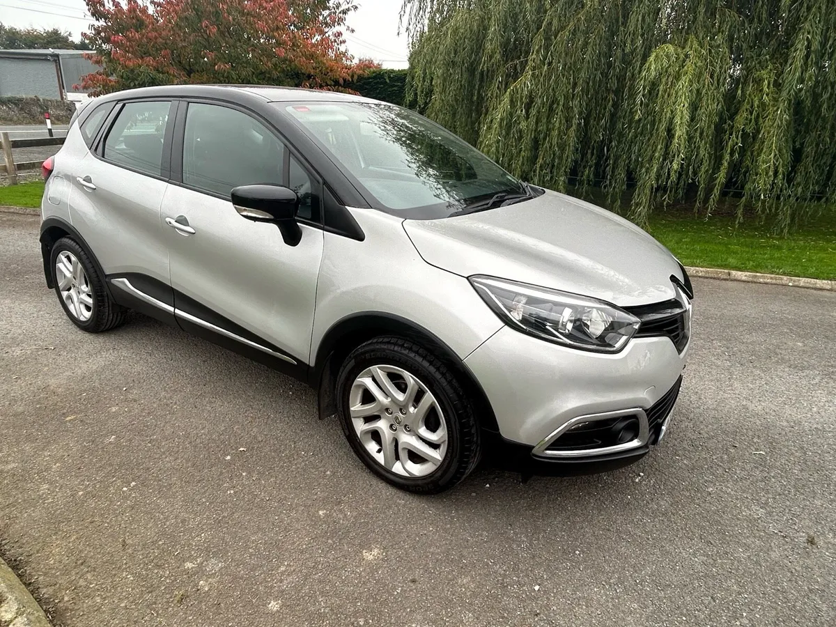 Renault Capture 2015 , 1.5DCI  €8150. - Image 1