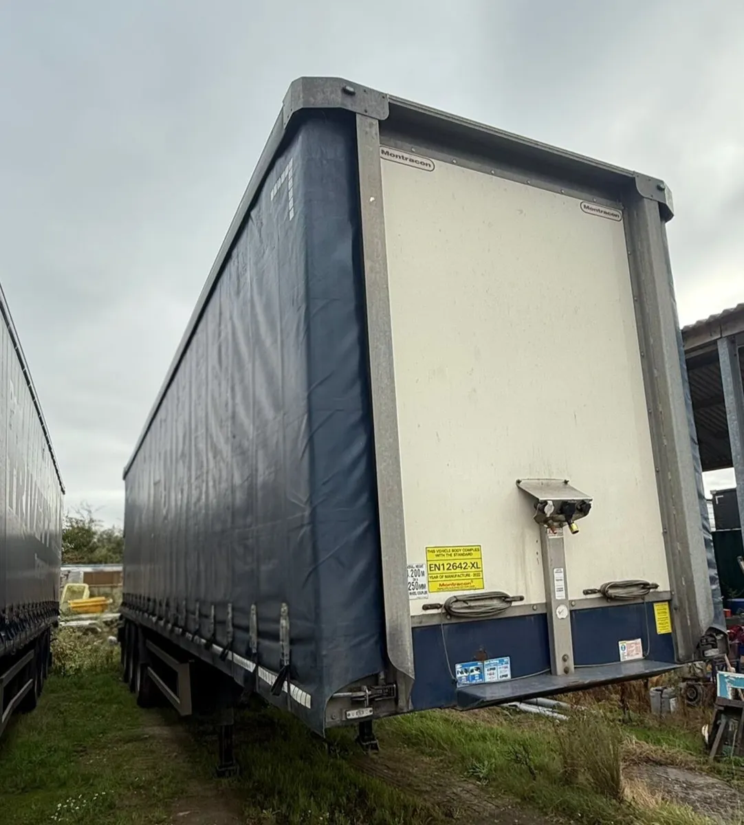 2022 Montracon Curtainside - Image 2