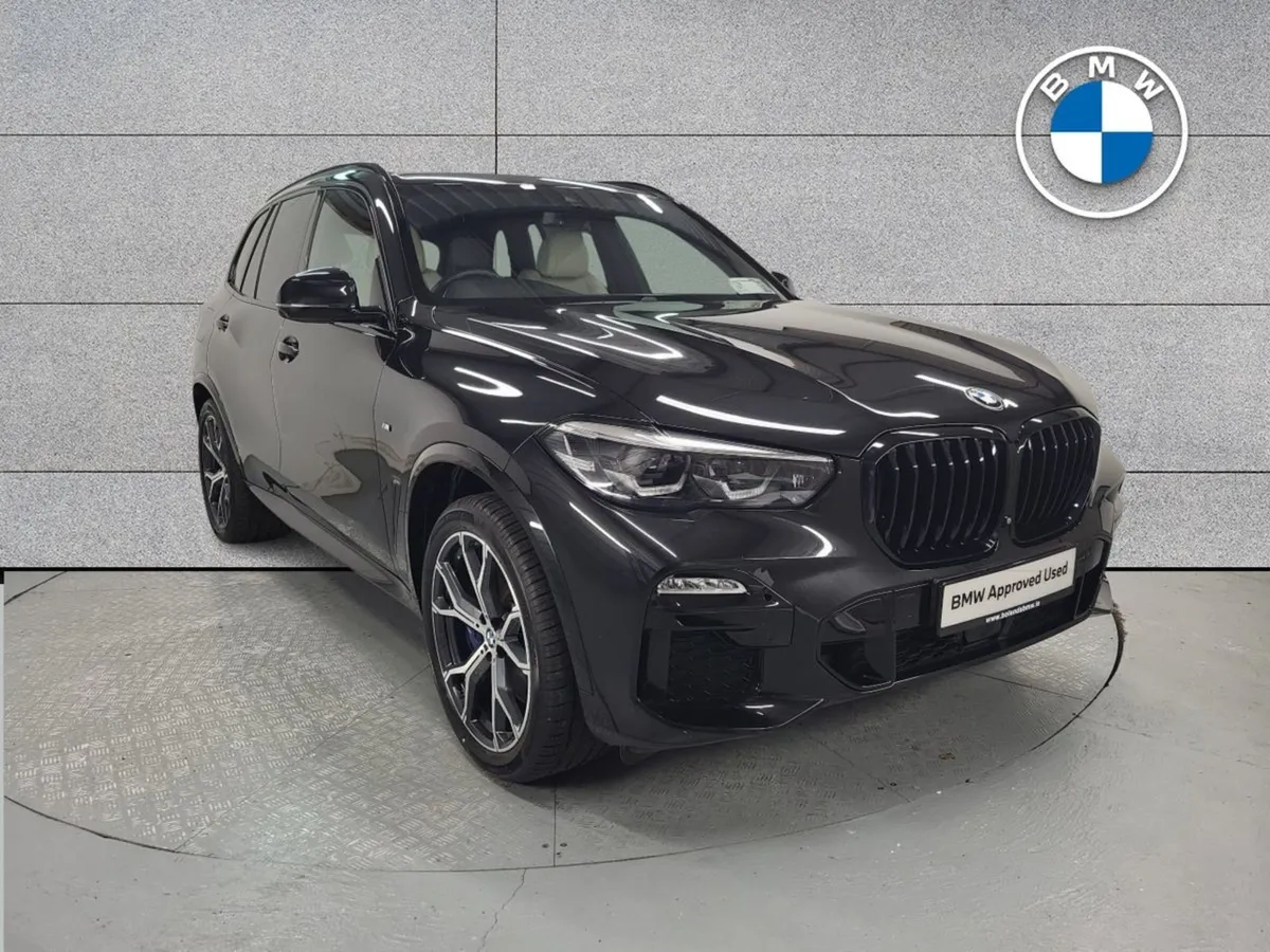 BMW X5 Xdrive45e M Sport - Image 1