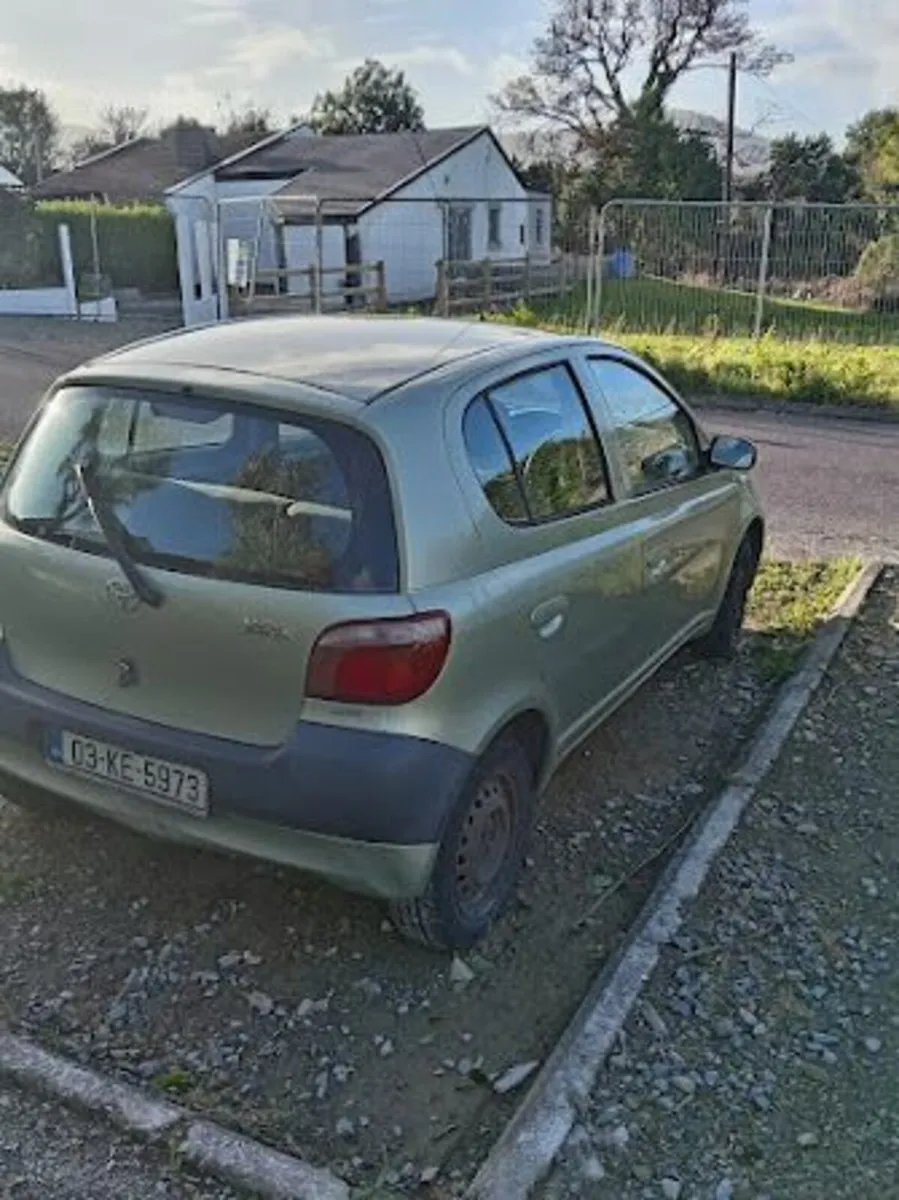 Toyota Yaris 2003 - Image 1