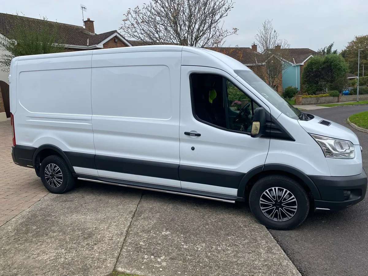 Ford transit 350 trend - Image 1