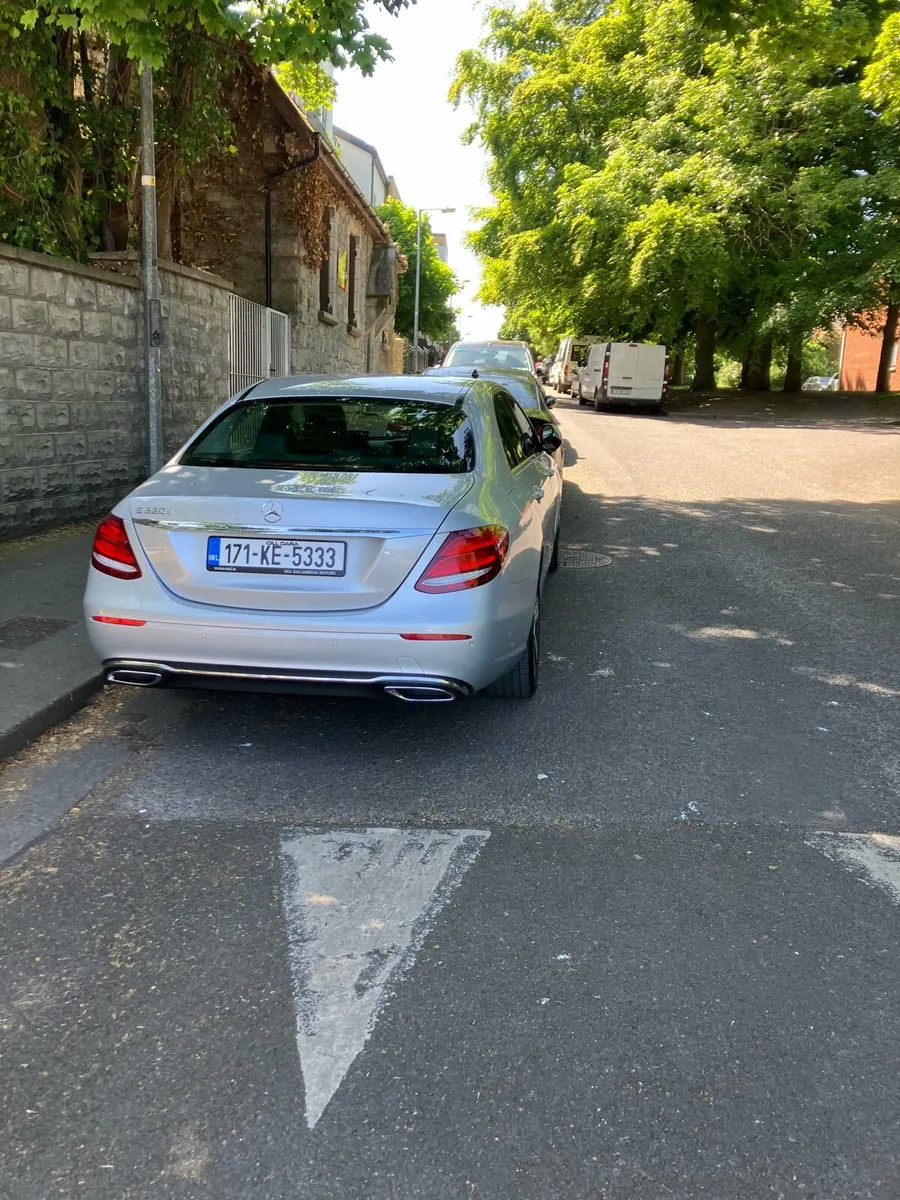Mercedes E220 CDI Avantgarde - Image 4