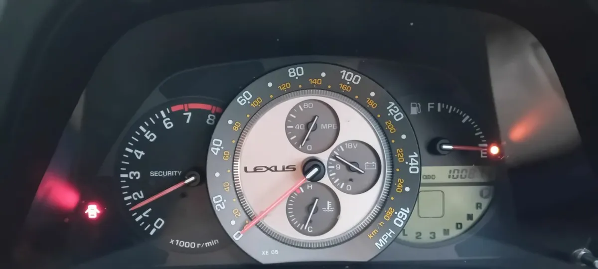 Lexus IS 300 Sportcross - Image 4