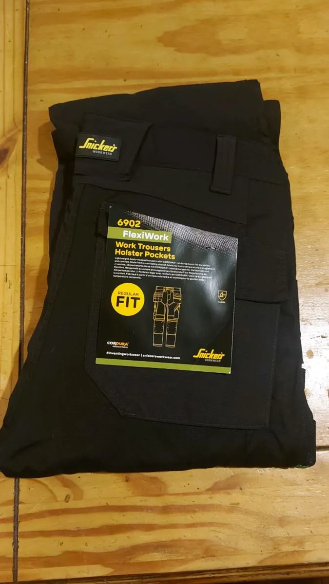 Snickers 6902 FlexiWork Trousers - Image 1