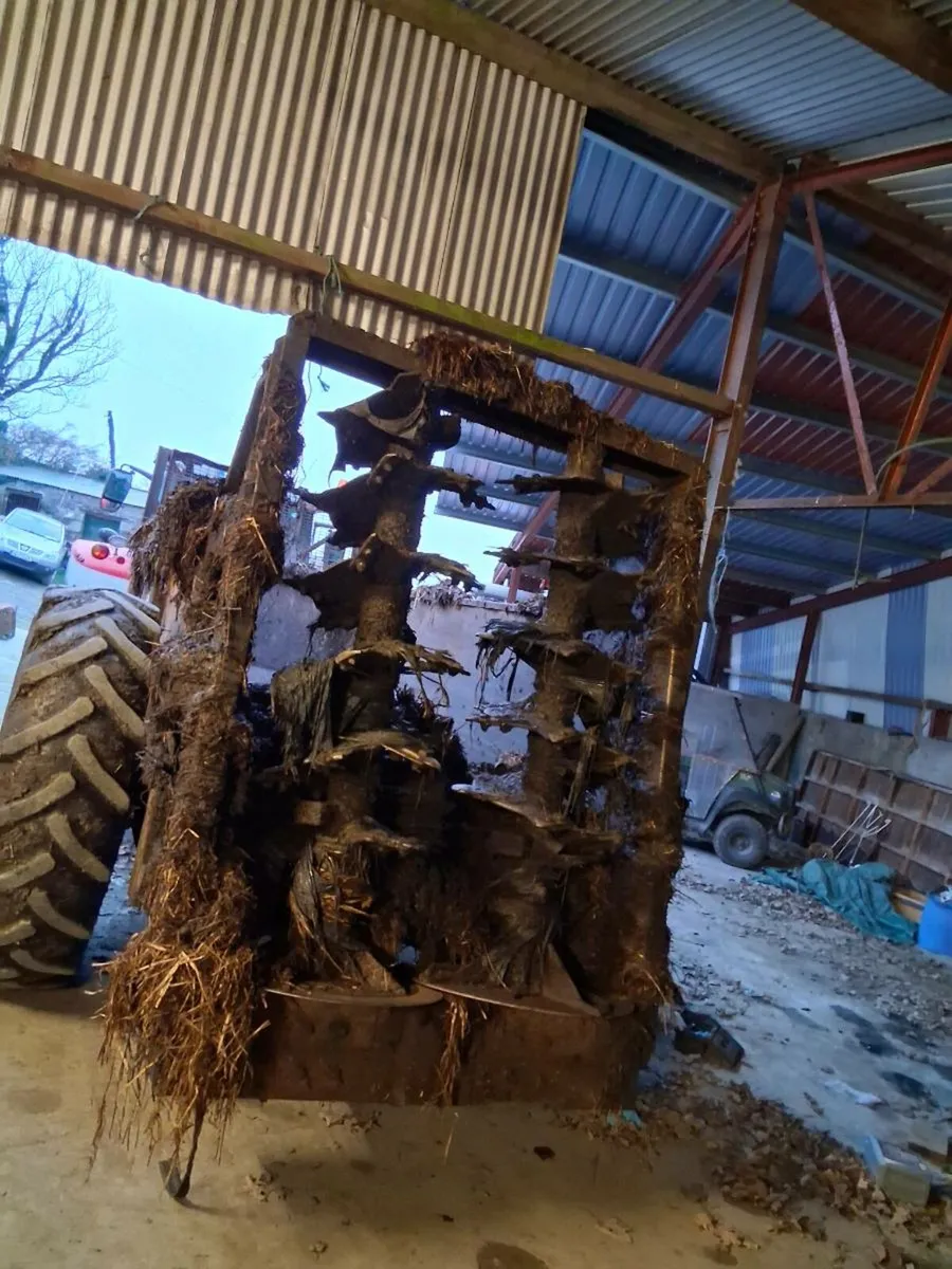 Richard western dung spreader - Image 2