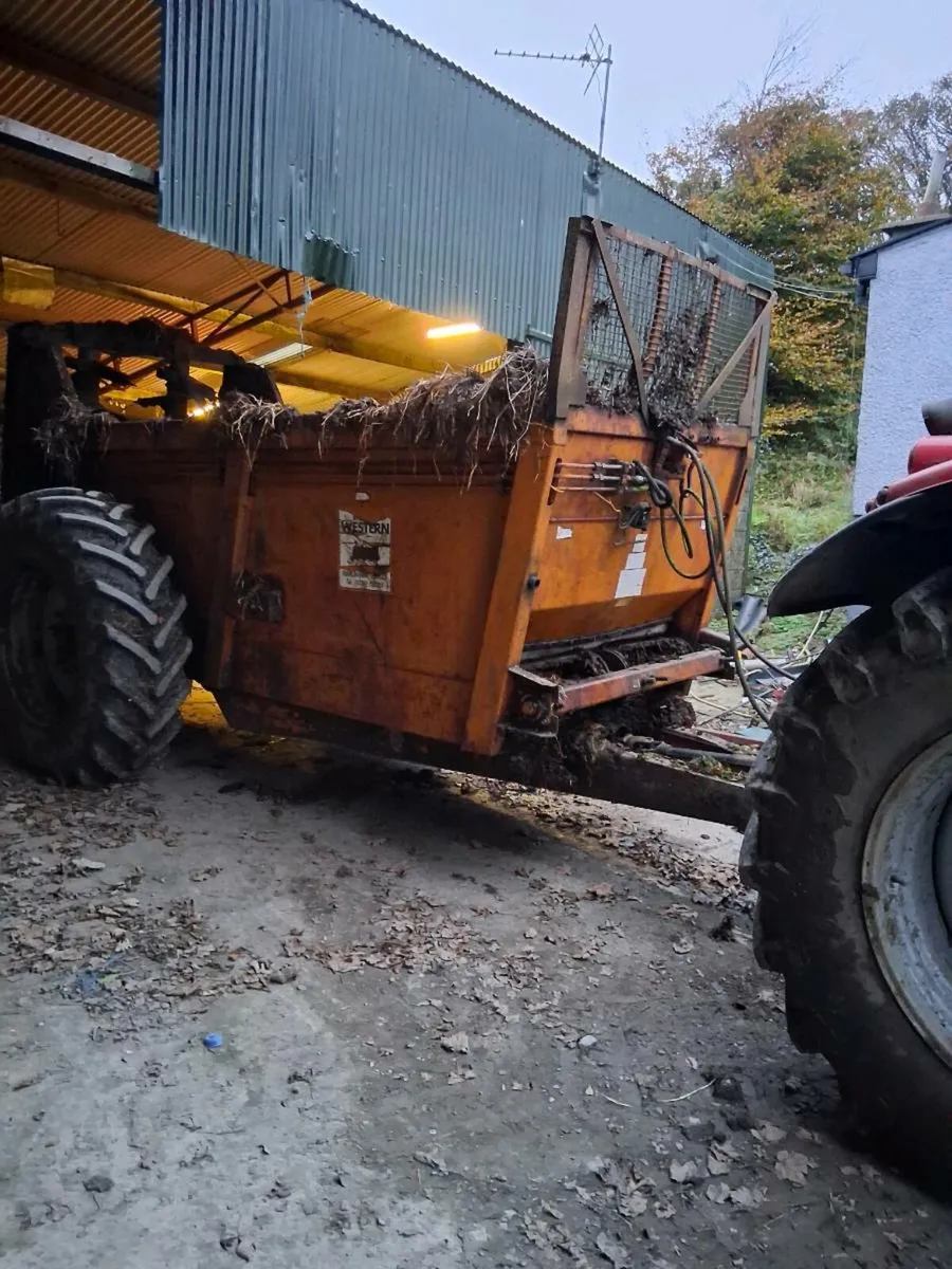 Richard western dung spreader - Image 4
