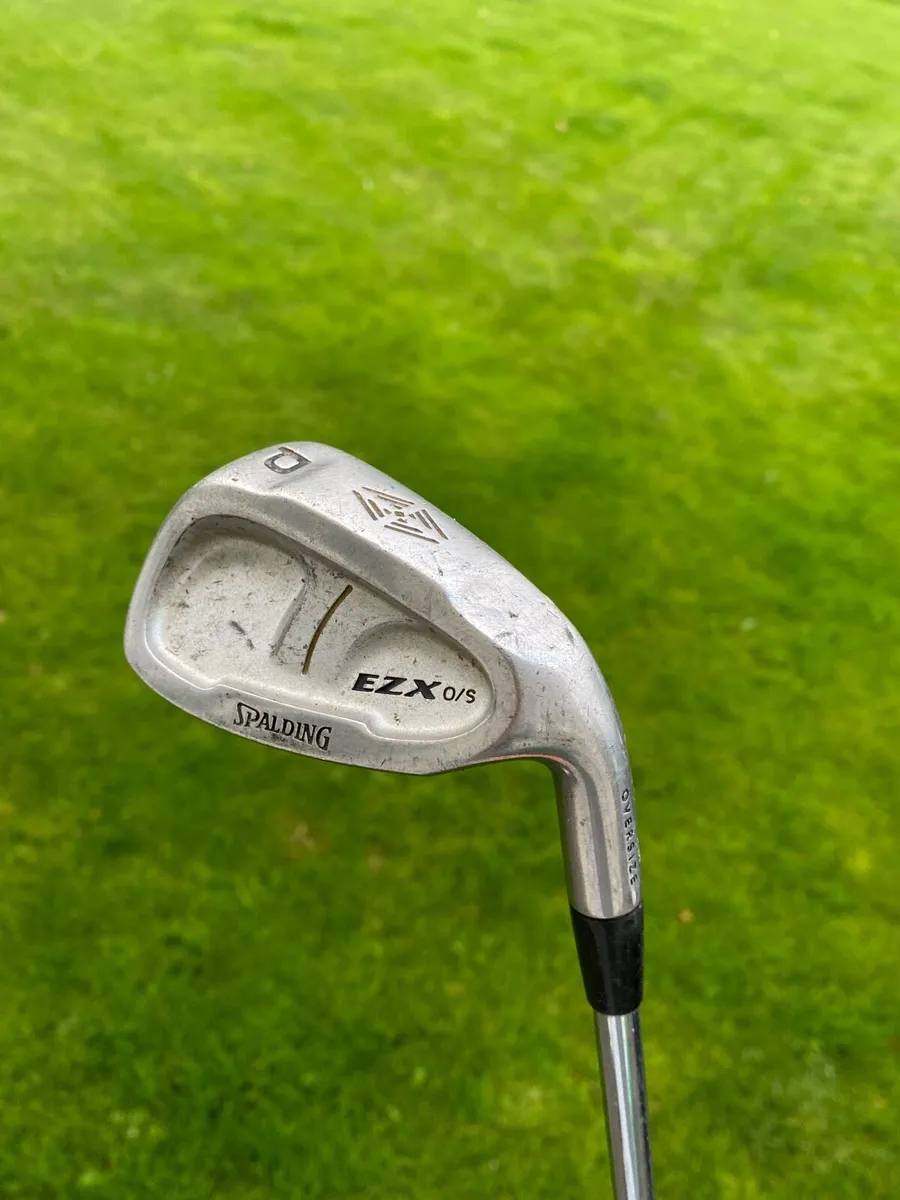 Golf pitching wedge and 7 iron - Image 4