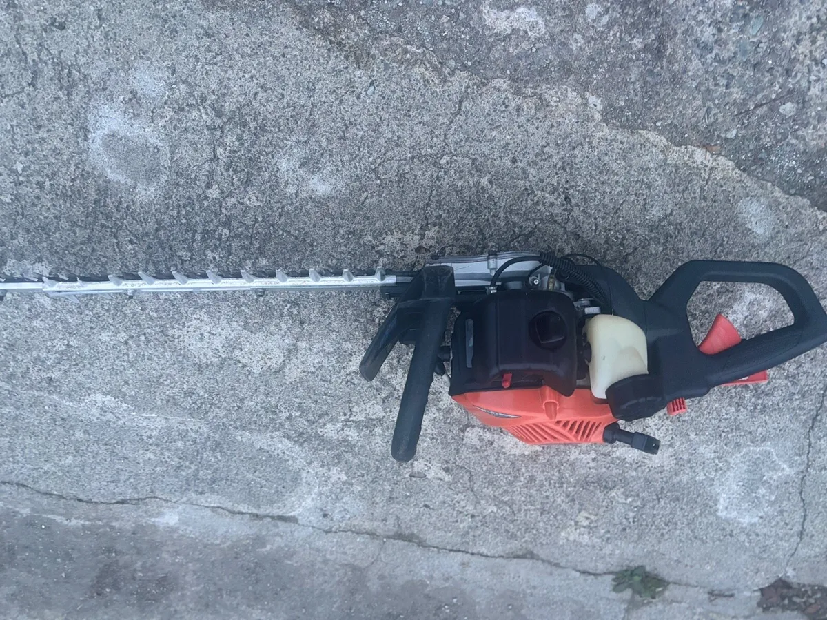 Tanaka hedge trimmer - Image 3