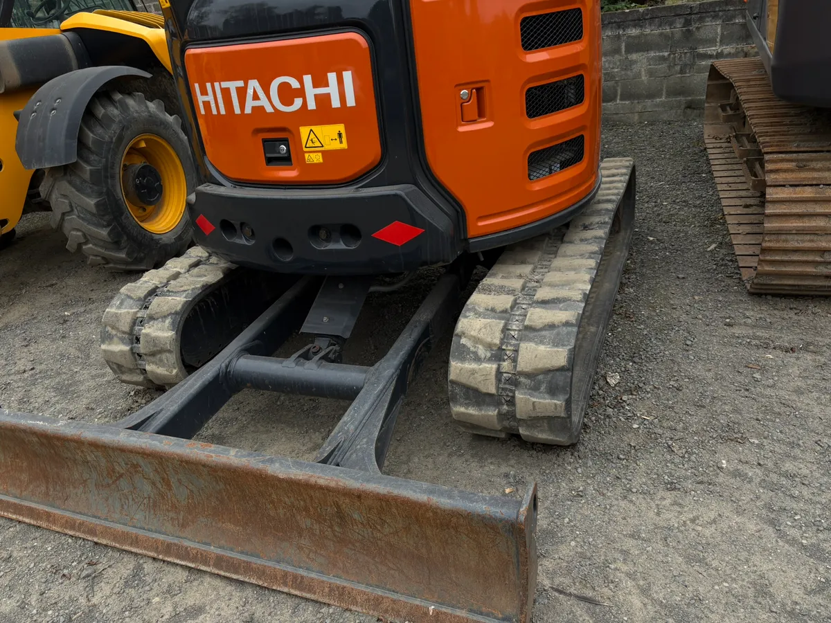2024 hitachi zx48 (385 hours) - Image 2