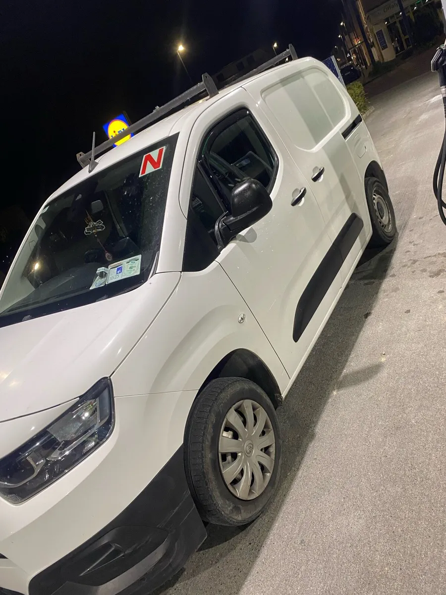 Toyota proace city - Image 2