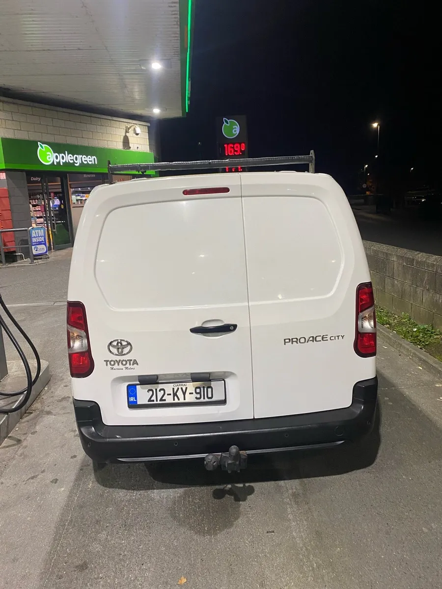 Toyota proace city - Image 3