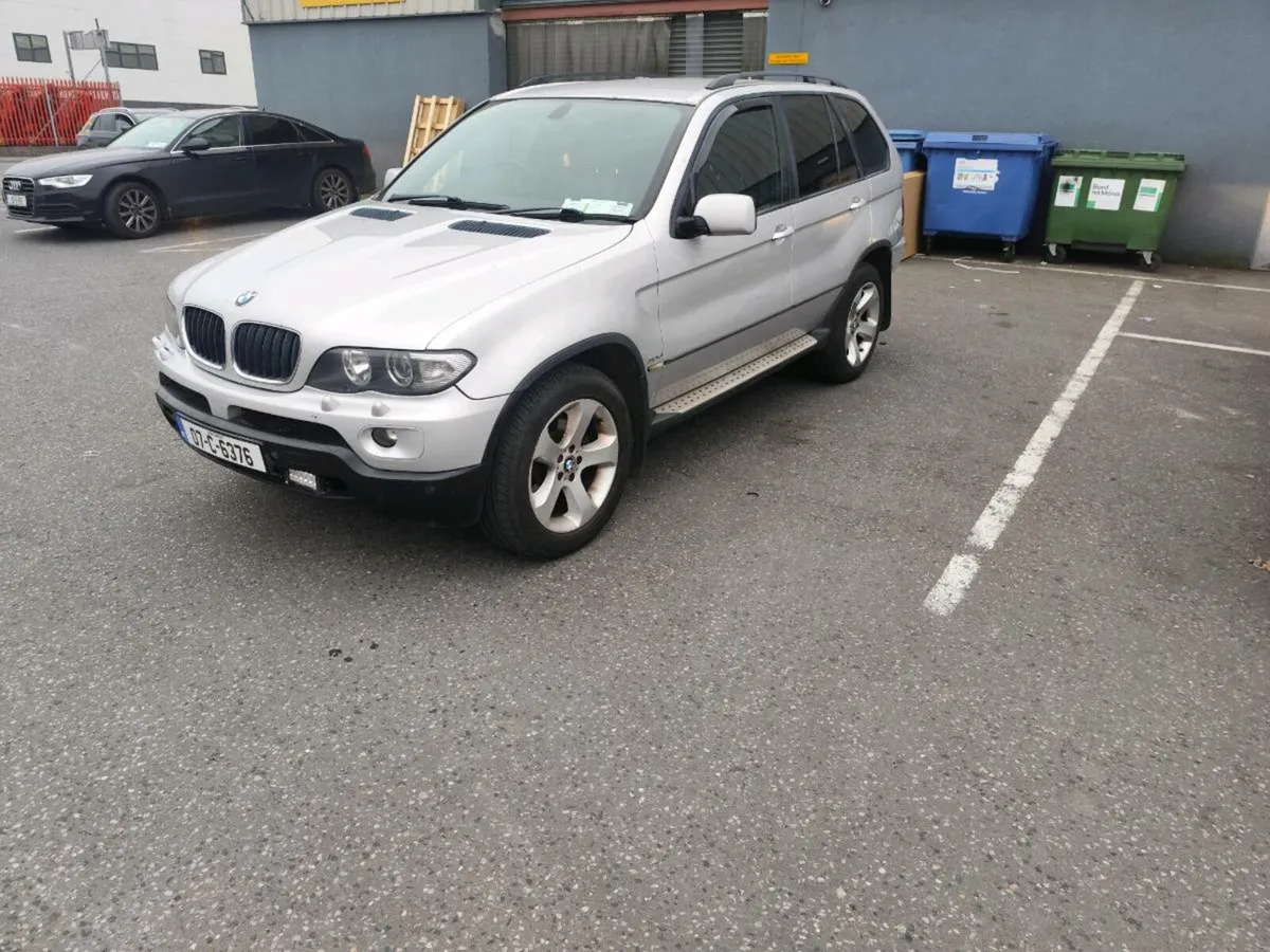 BMW X5 M SPORT CREWCAB (FRESH DOE) - Image 2