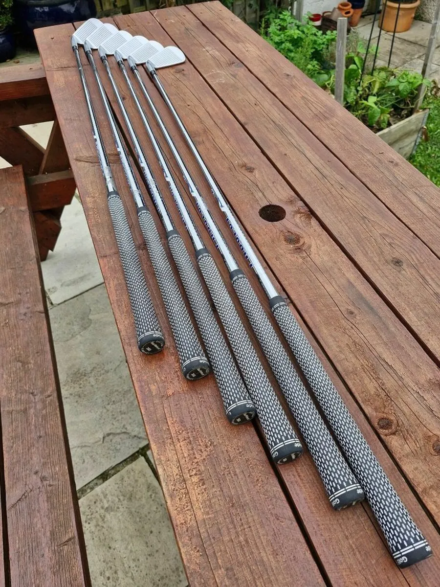 Titleist T100 irons - Image 3