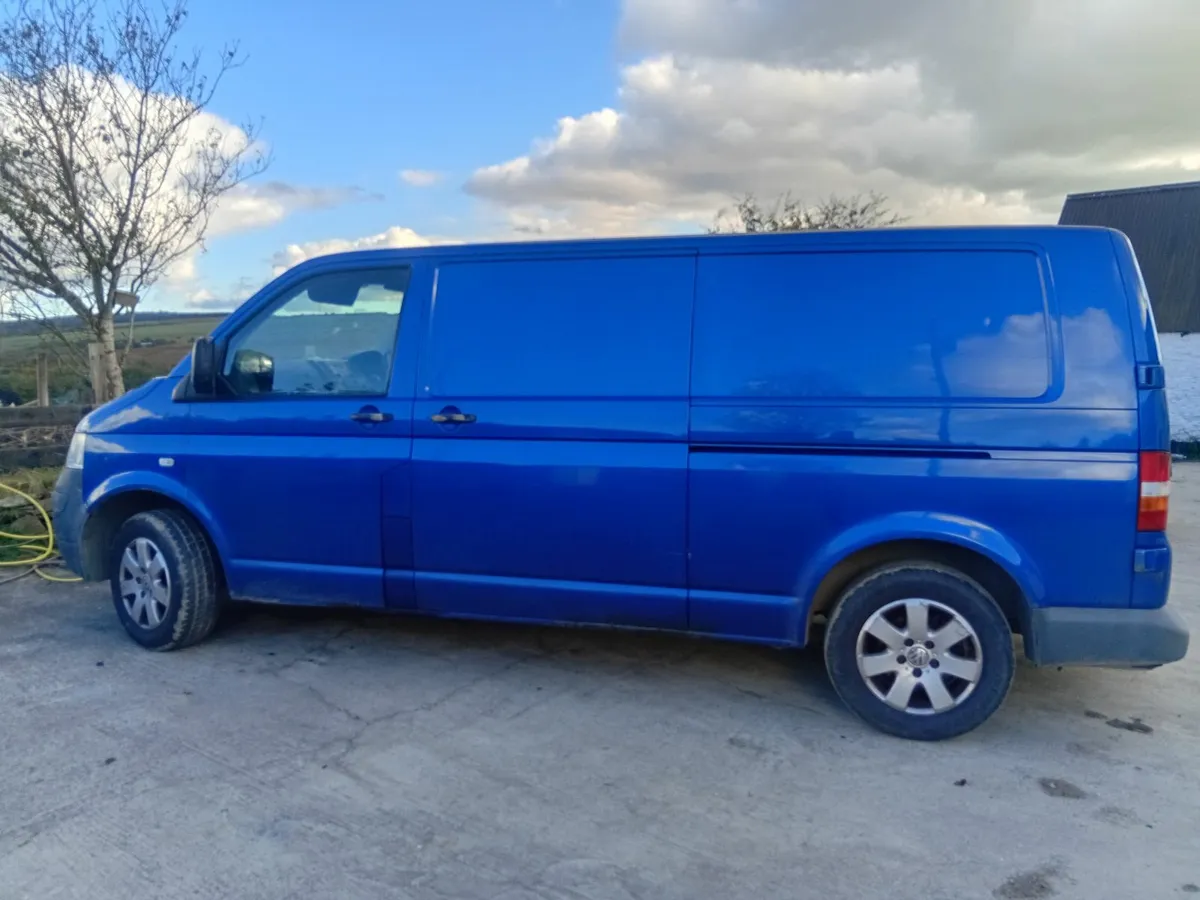 Volkswagen Transporter 2007 - Image 1