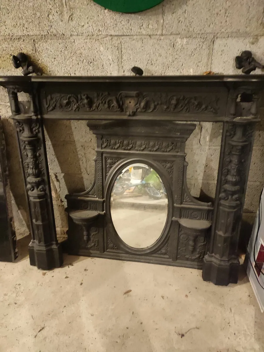 Fireplace with mirror & Backplate - Image 1