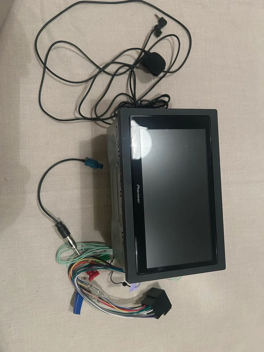 Pioneer SPH DA160DAB Double Din Stereo Head Unit - Image 2