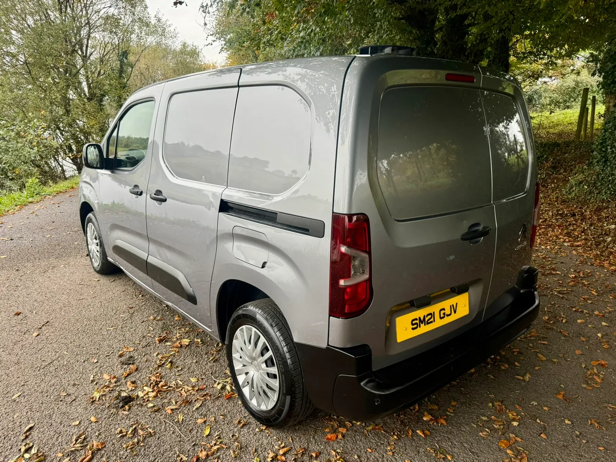 2021 Citroën Berlingo Enterprise (VRT €250 - Image 4