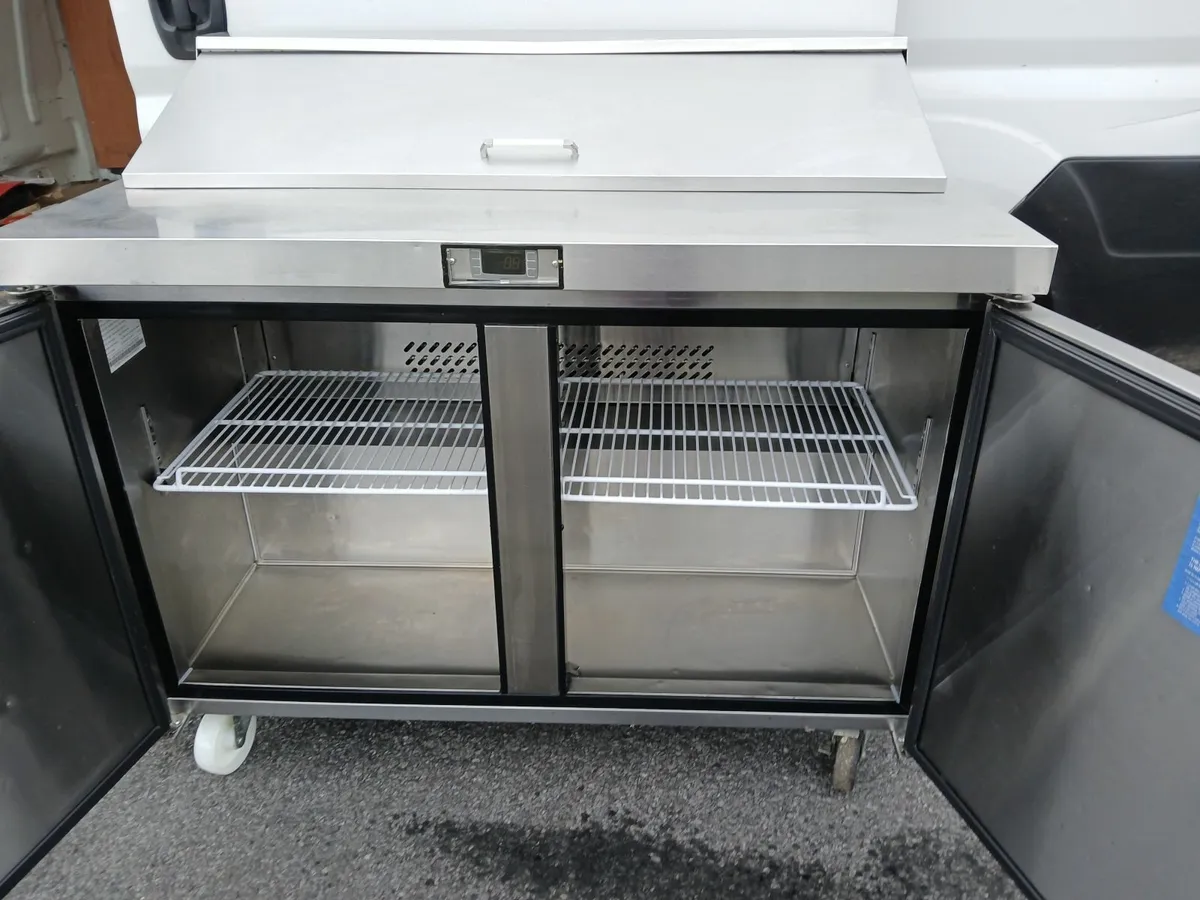 Commercial fridge prep unit delivered new... - Image 4