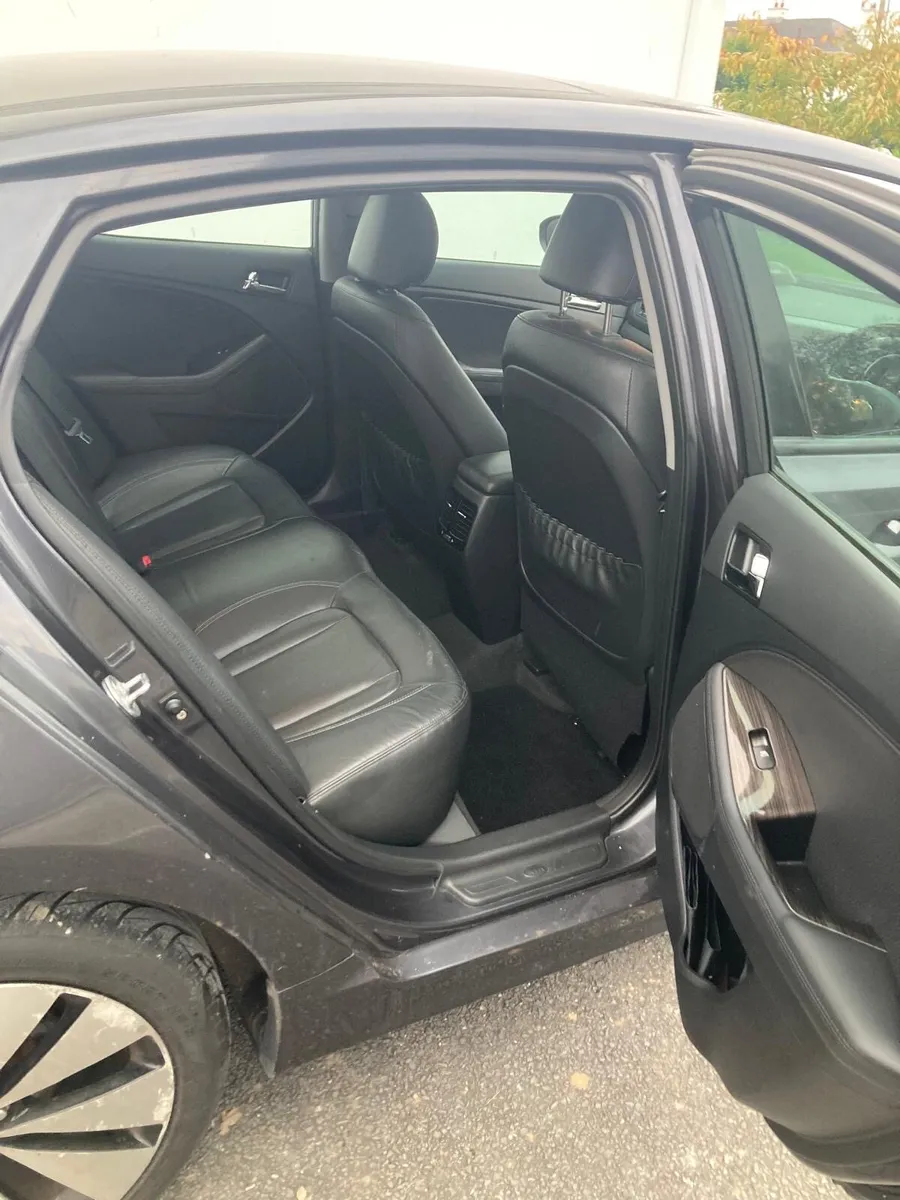 Automatic Kia Optima- Great Condition - Image 3