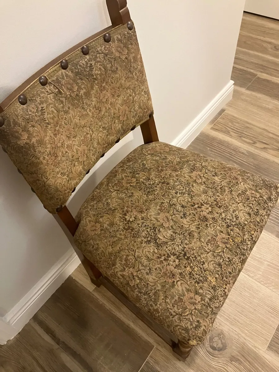Chair - Image 3