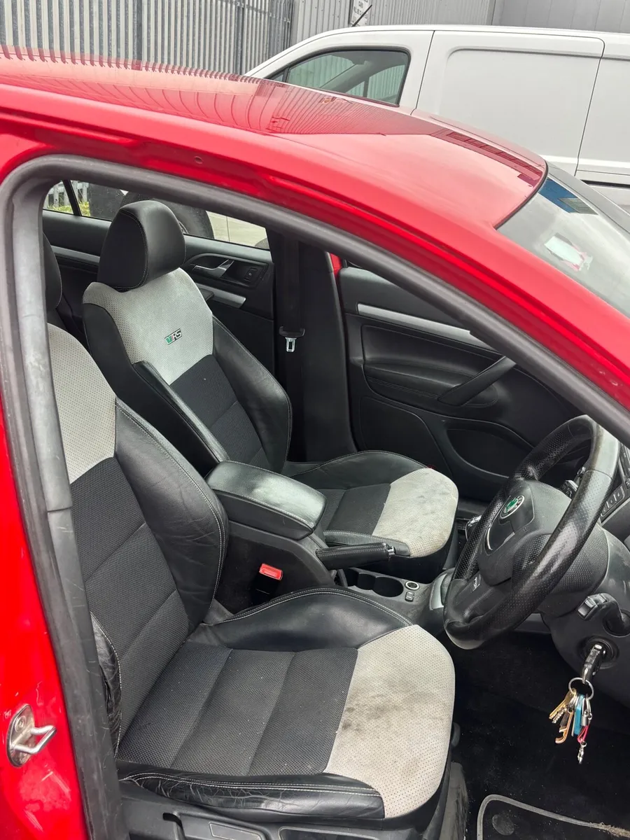 Skoda Octavia 2010 - Image 4