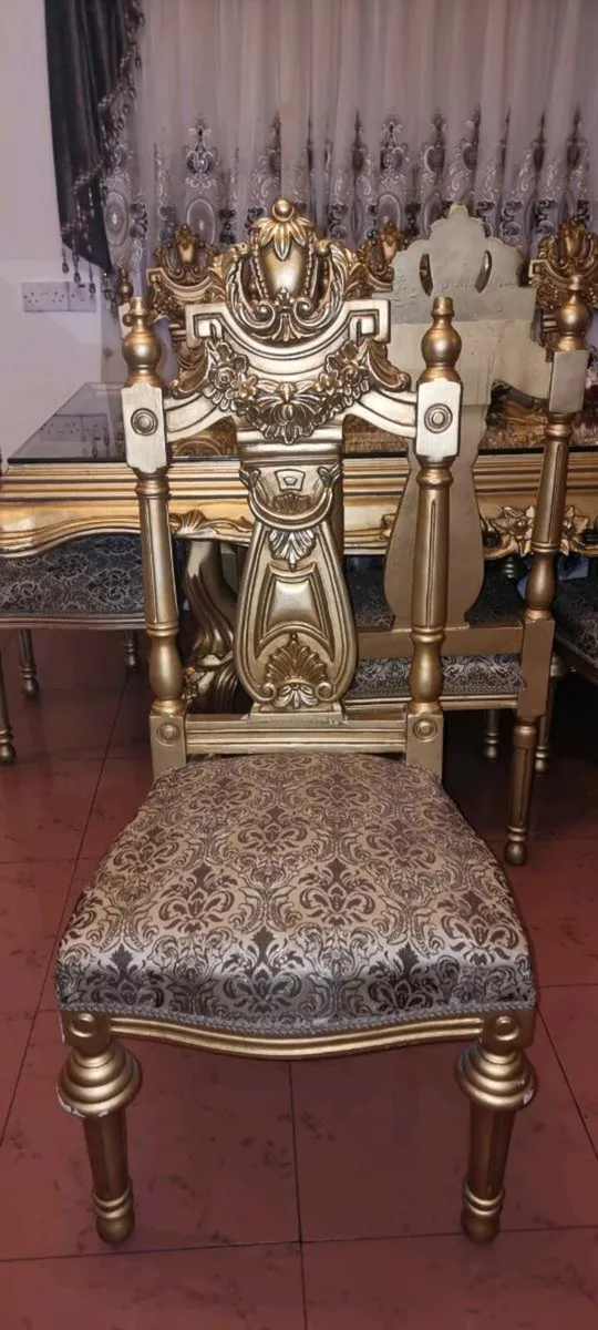 Antique Dining Table with 8 Italian Chairs - Image 4