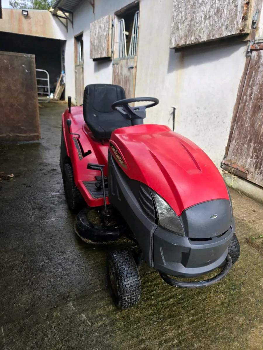 Ride on mower - Image 3