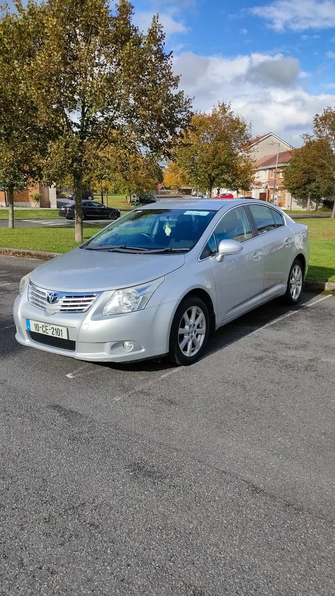 Toyota Avensis 2010 - Image 3
