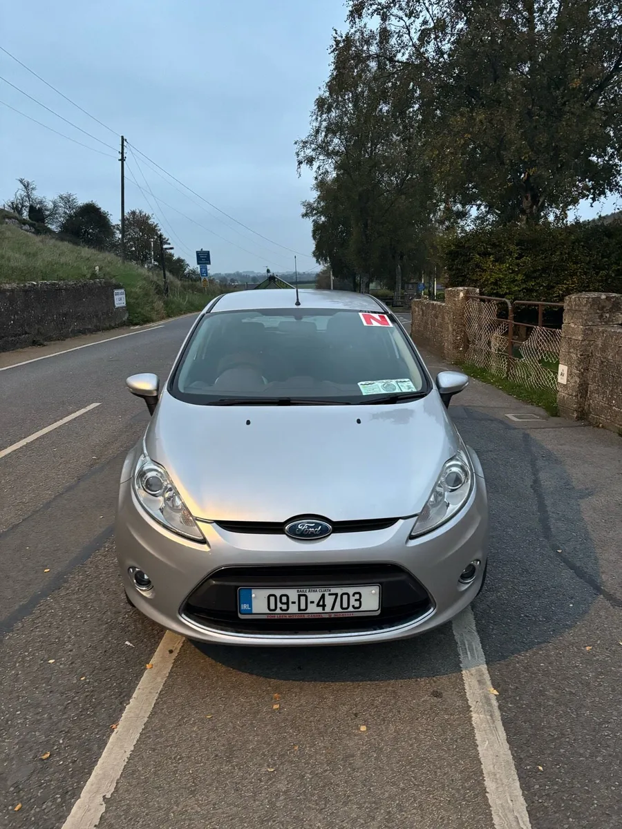 Ford Fiesta 2009 - Image 2