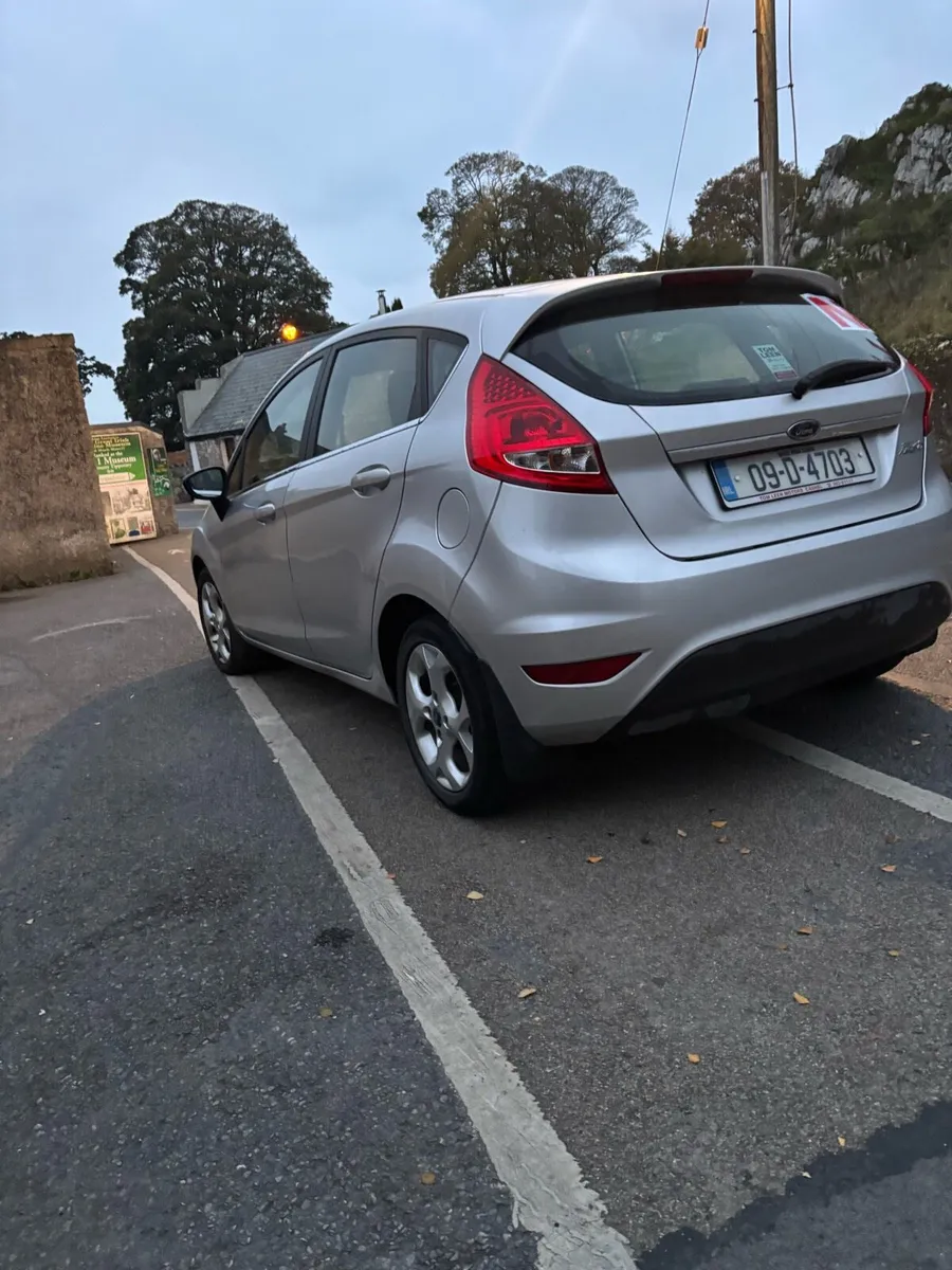 Ford Fiesta 2009 - Image 4