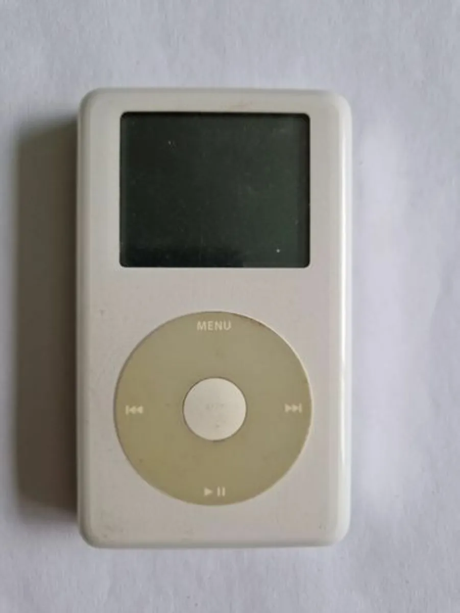 Apple Ipod, 20GB, White, in Excellent Condition - Image 1
