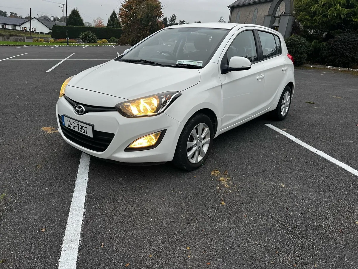 2012 Hyundai i20 1.2 petrol - Image 2