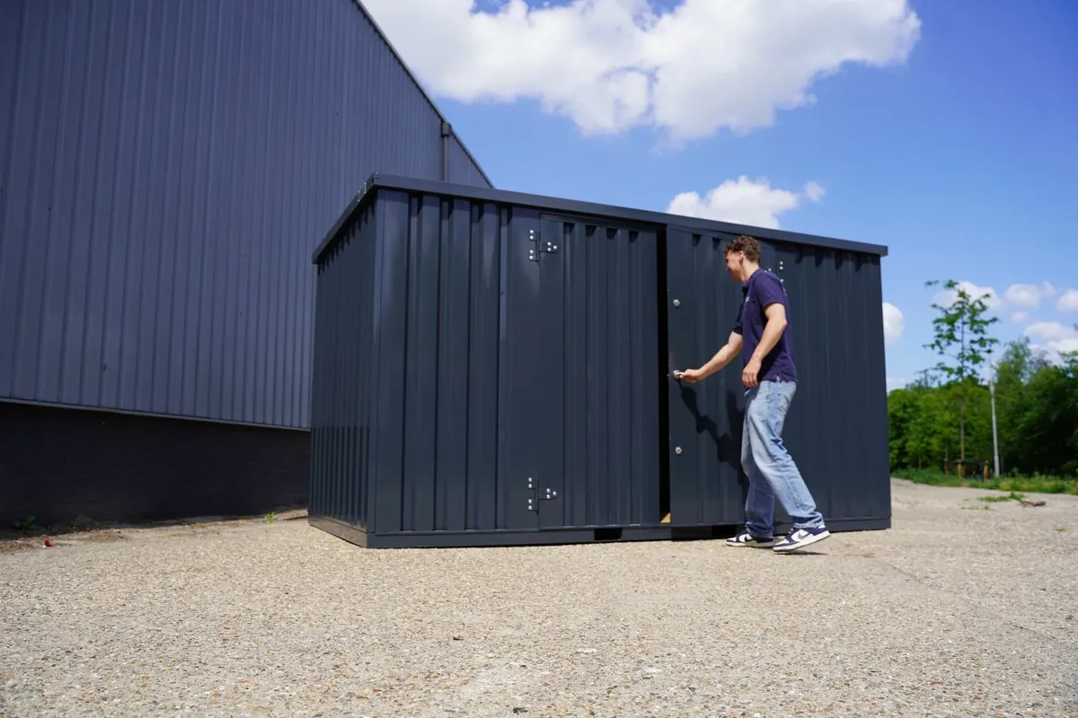Rust-Free Storage Box – Great for Outdoor Use - Image 1